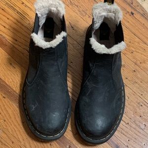 Doc Marten fur-lined chelsea boot - Women’s size 8